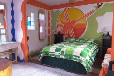 پانسیون Hostal La Casa Del Sol