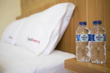 פנסיון Reddoorz Near Stan