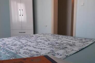 هتل آپارتمان Samlife Apart