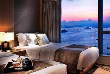 هتل آپارتمان The Harbourview Place @ The Icc Megalopolis