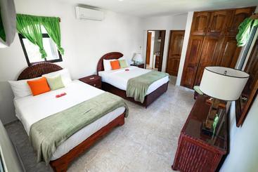 هاستل Riviera Punta Cana Eco Travelers