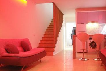 Aydos Suites