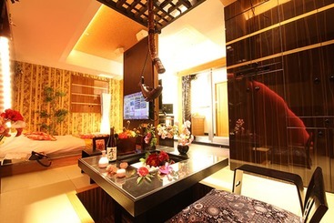 Отель Grassino Urban Resort Tachikawa  Adult Only