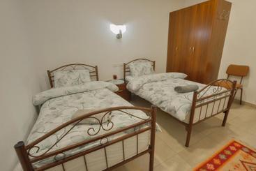 پانسیون Herodion Hotel Bethlehem
