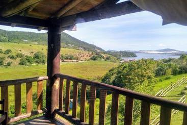 ユースホステル Pousada La Creación