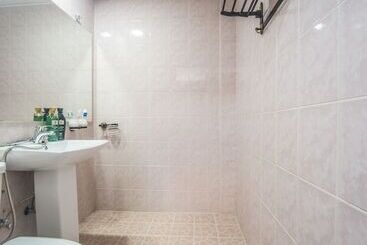 Daegu 동성로 Gyeong`s Hostel