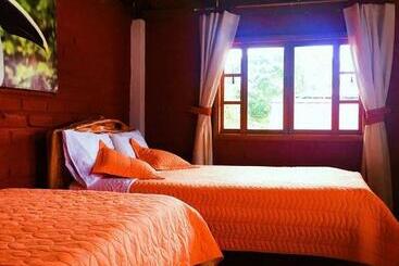 هاستل Hosteria Don Elias