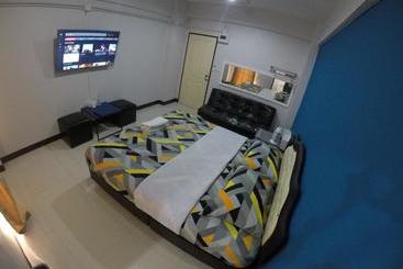 Bun Som Apartment