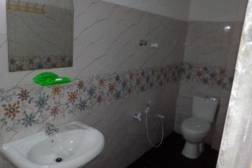 پانسیون Singhe Resort