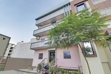 هاستل Treebo Trip Banshi