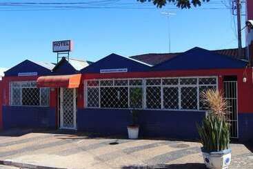 膳宿费 E Pousada Freitas