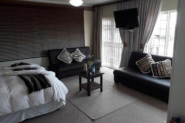 ペンション Bella Vista Guest House