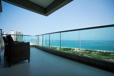 Ocean Holiday