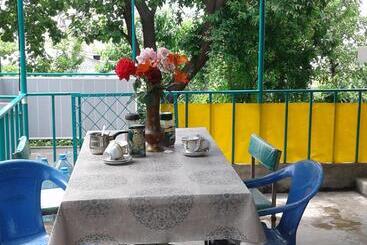 پانسیون Guest House Edem