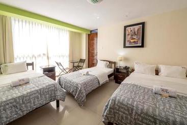 پانسیون Hostal Florida