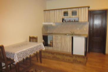 پانسیون Panorama Guest House
