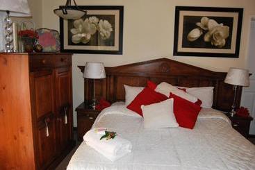 پانسیون Ronique's Guest House