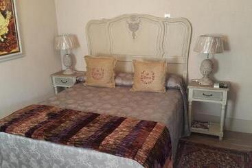 ペンション Villa Brocant Guest House