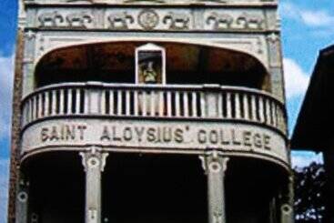 بنسيون White House