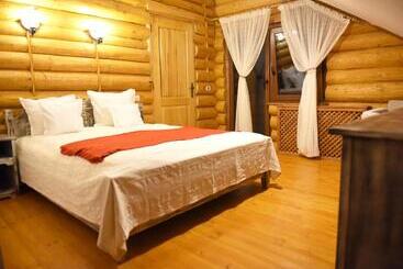 فندق Domeniul Haiducilor Bucovina