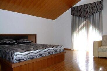 פנסיון Centrale Guesthouse