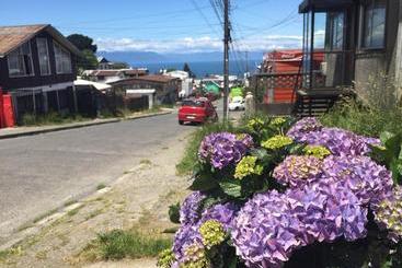 پانسیون Hostal Y Cabañas Mirando Al Mar