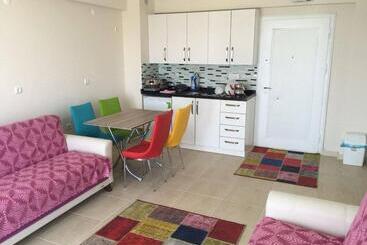 هتل آپارتمان Yasar Apart
