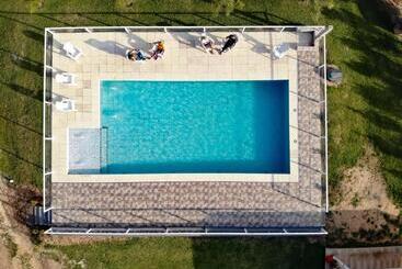 Hostel Cabañas La Soñada