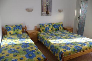 بنسيون Guest House Stoyanovi