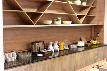 Nuevo Centro Apart Hotel & Suites