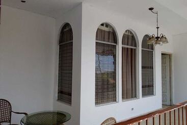 Casa Juliana Hostal Hostel