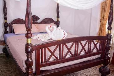 پانسیون Channa Villa & Tours
