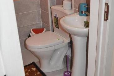 پانسیون Guest House Nur