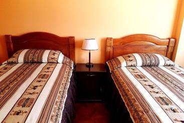 پانسیون Hostal Iskanwaya