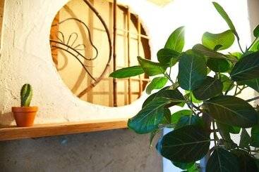 פנסיון Hostel Moku Moku