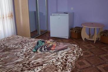 هاستل Guest House Naazove