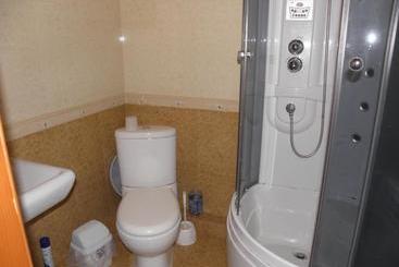 هاستل Guest House Naazove