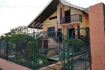هاستل Marcia`s Place