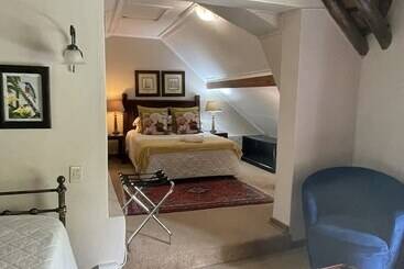 ペンション De Witt E Guest House