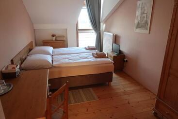 ペンション Penzion Jízdárna Suchá