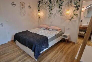 پانسیون Samarin črnomelj