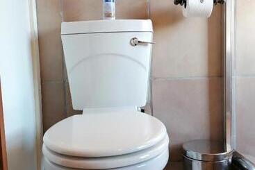 بنسيون De Akker Guest House