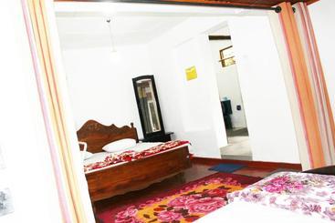 پانسیون Farah Guest Inn