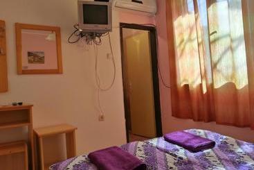 بنسيون Guest House Zora