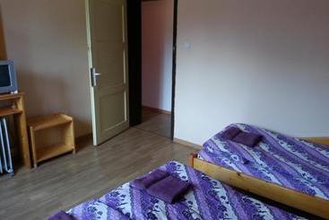 پانسیون Guest House Zora
