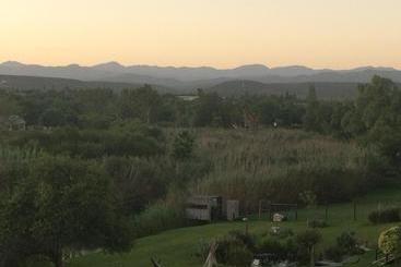 پانسیون Oewerpalms View