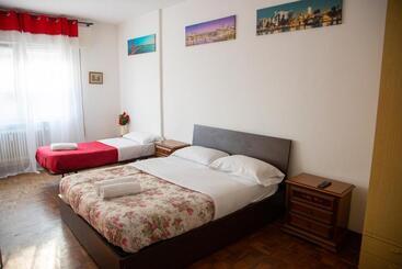 Пансион Venice Holiday