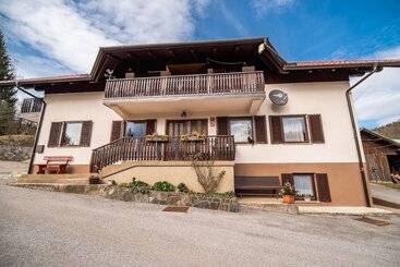 پانسیون Farm Stay žagar