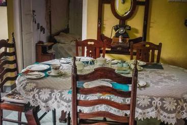 پانسیون Shammie Guest House