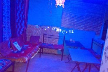 پانسیون Tanu S Homestay